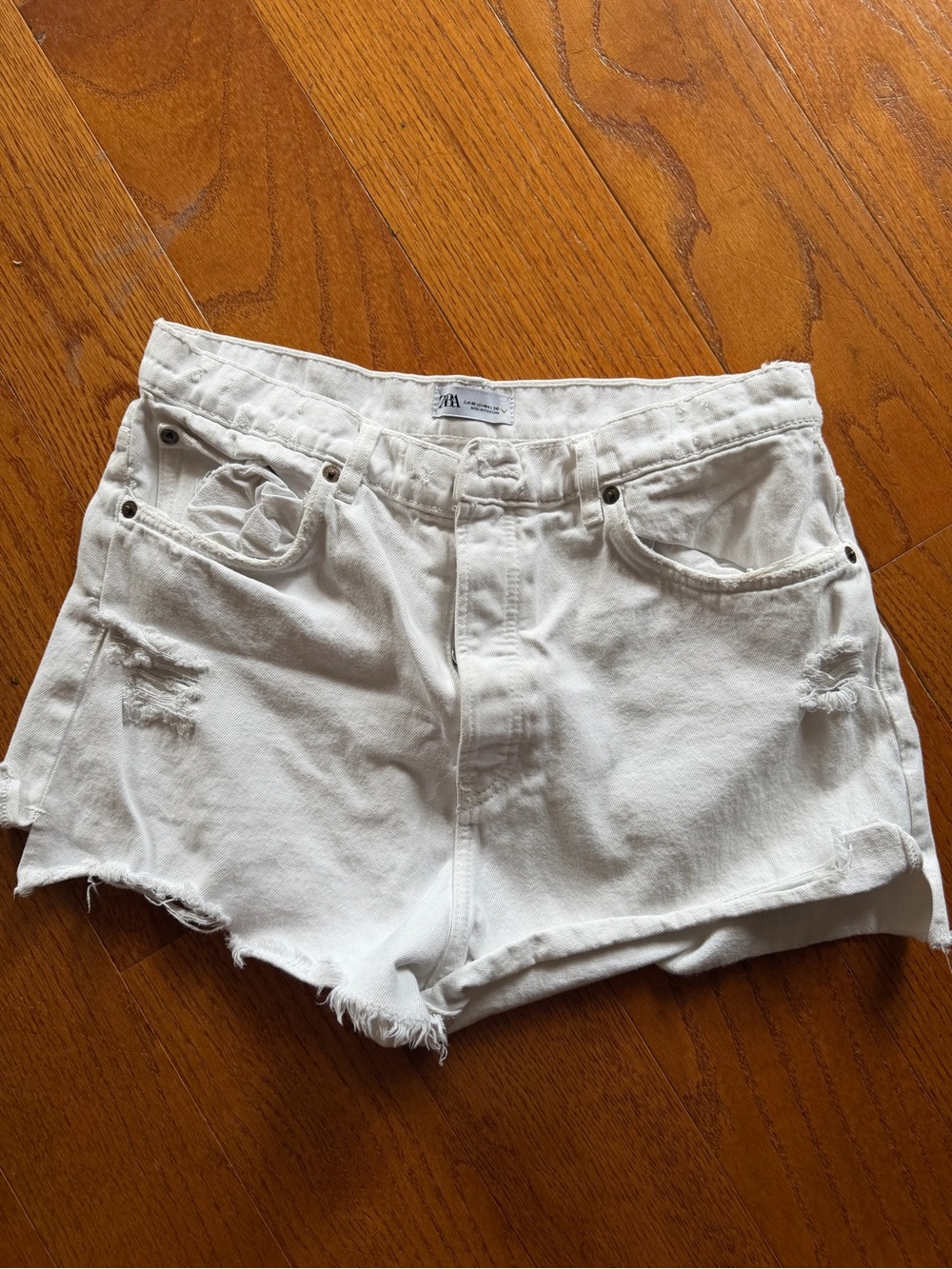 Zara White High-Rise Distressed Denim Shorts